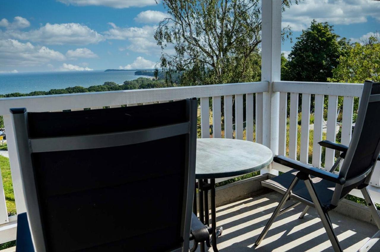 Mit Meerblick Und Balkon, Gratis Nutzung Vom Ahoi Erlebnisbad Und Sauna In Sellin - Meeresblick Fewo 29 Goehren  Buitenkant foto